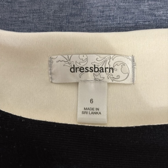 Dressbarn Women’s Size 6 Pull On 3/4 Sleeve Fitted Striped Dress - Picture 3 of 6